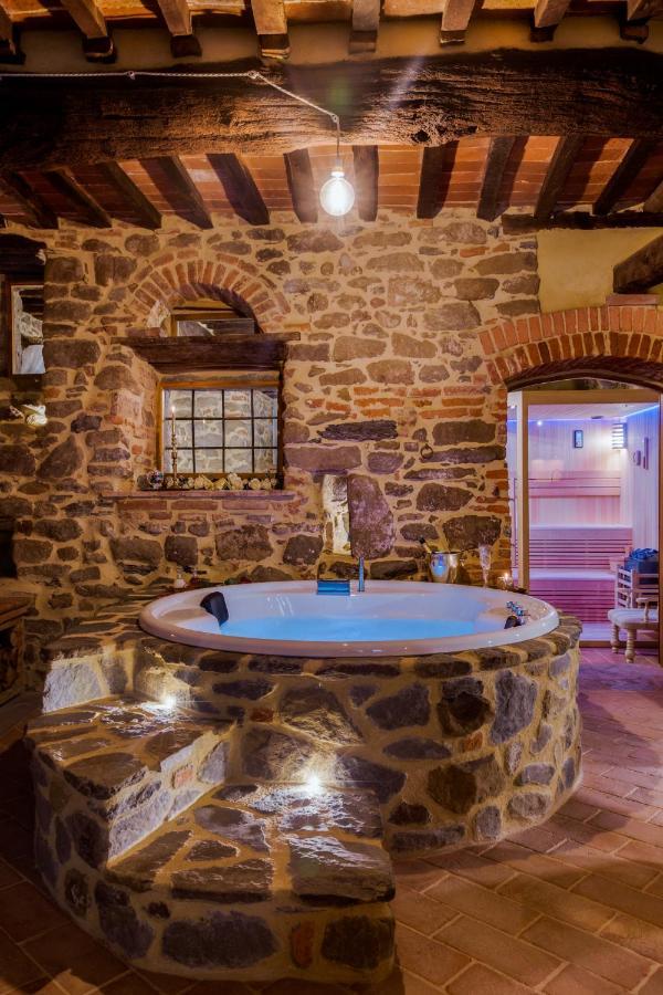 San Lazzo Luxury Room - Room & Personal Spa カスティリオーン・フィオレンティーノ エクステリア 写真